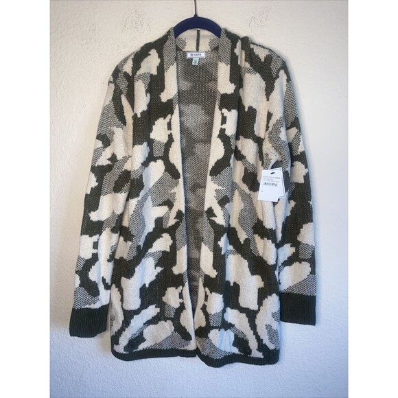 Susina Camo Open Front Long Cardigan Sweater Fuzzy Cozy Soft Army Green M New - Picture 1 of 7